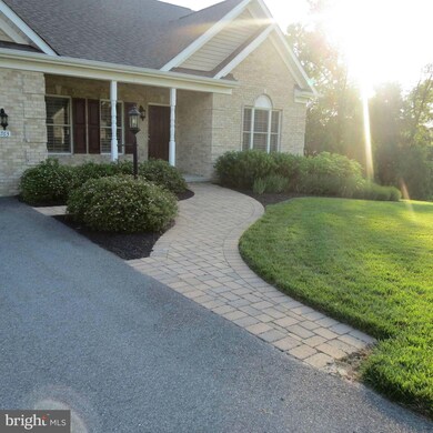 763 Chatelaine Ct, Sykesville, MD 21784 - photo 3