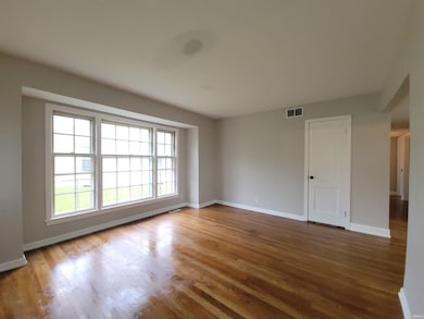 1305 Court St, Columbus, IN 47201 - photo 3