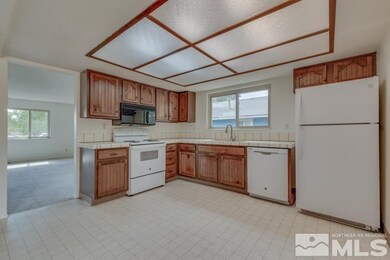 284 E I St, Sparks, NV 89431 - photo 7