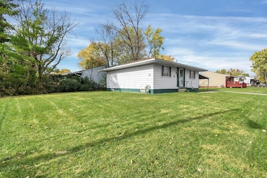 Large Side Yard