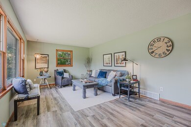 1612 52 1-2 ave n, moorhead.jpg