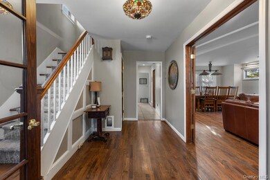 931 Mckinley St, Peekskill, NY 10566 - photo 3