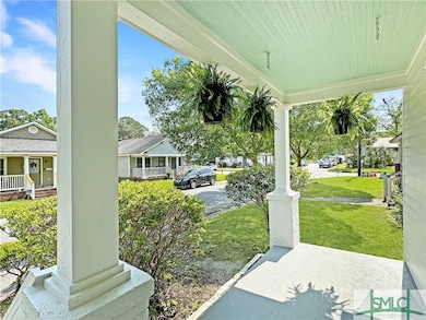 907 W 42nd St, Savannah, GA 31415 - photo 4