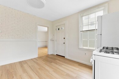 26 Strong St unit B, Newburyport, MA 01950 - photo 6