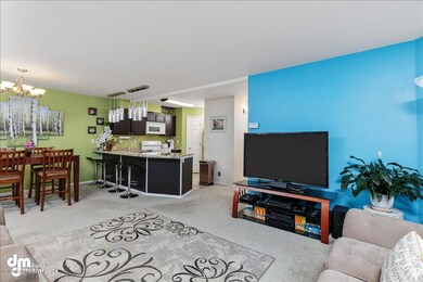 Living Room 20200731-DW-5542