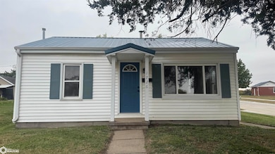 1726 Carroll St, Keokuk, IA 52632 - photo 2