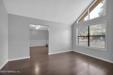5222 Magnolia Oaks Ln, Jacksonville, FL 32210 - photo 5