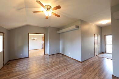 884 Dustin Ln, Nixa, MO 65714 - photo 6