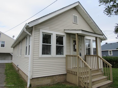 318 Dupont Ave, Seaside Heights, NJ 08751 - photo 2