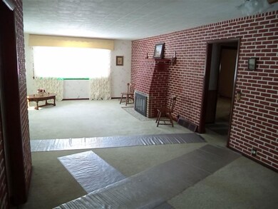 823 W Baxterwood Ln, Janesville, WI 53546 - photo 7