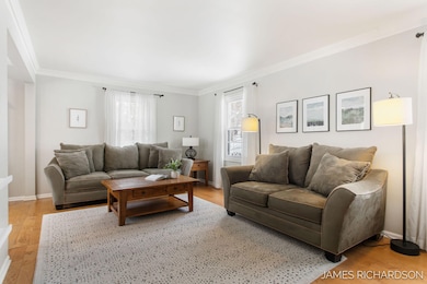 26-web-or-mls-15704-longview-ln