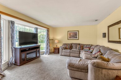 1006 Park Forest Ln, Jacksonville, FL 32211 - photo 4