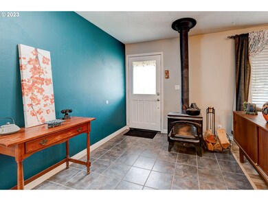 701 S Pacific St, Newberg, OR 97132 - photo 7