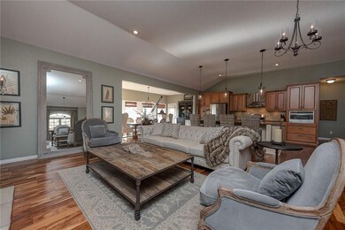 56 Mckenzie Dr, Bella Vista, AR 72715 - photo 6