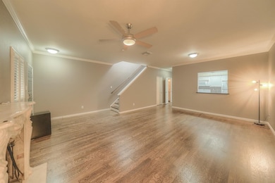 17583 Red Oak Dr unit 7583, Houston, TX 77090 - photo 3