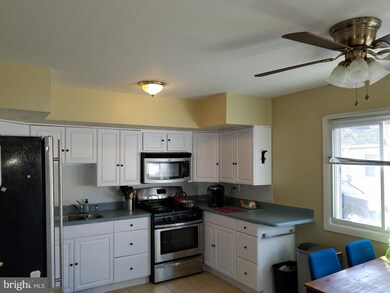 206 W Cedar Ave, Oaklyn, NJ 08107 - photo 4