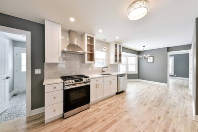 1167 Banbury Cir, Naperville, IL 60540 - photo 7