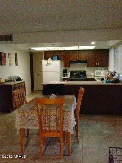 eat in kitchen