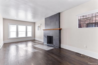 131 Mclean St, Highland Park, MI 48203 - photo 6