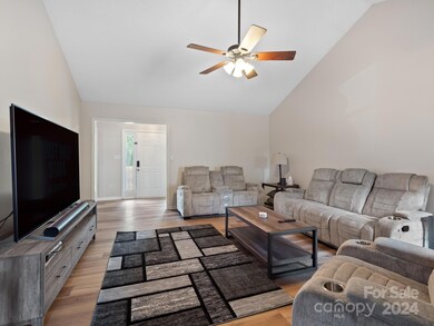 242 Cross Rd, Clover, SC 29710 - photo 5