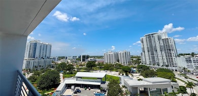 1720 Harrison St unit 11H, Hollywood, FL 33020 - photo 3