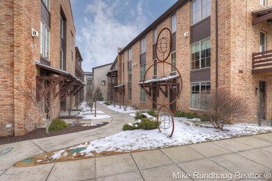 2010 Celadon Dr NE unit 100, Grand Rapids, MI 49525 - photo 3