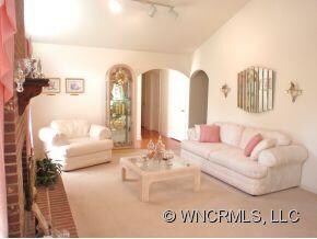 30 Oakley Dogwood Dr, Asheville, NC 28803 - photo 7