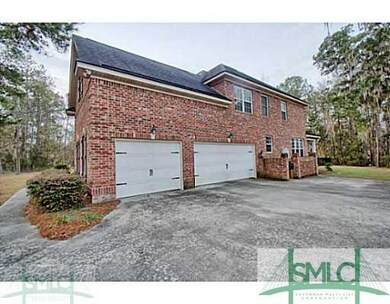 Parking Lot/Garage.