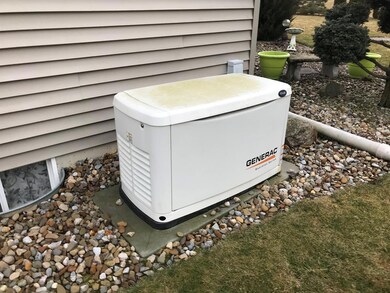 1105 Hillcrest Dr, Bucyrus, OH 44820 - photo 5