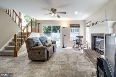 9504 Thornton Woods Way, Columbia, MD 21046 - photo 5