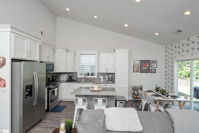 131 Quail Creek Dr, Greer, SC 29650 - photo 7