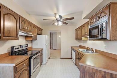 2022 Windsor Ct unit 4, Schererville, IN 46375 - photo 7