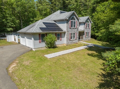 2299 Long Acre Dr, Effort, PA 18330 - photo 2