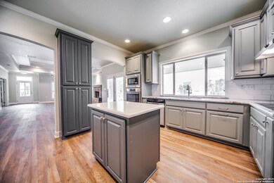 2257 Gruene Lake Dr, New Braunfels, TX 78130 - photo 5