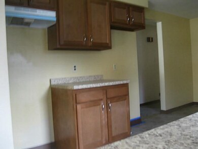 348 Summit Blvd, North Tonawanda, NY 14120 - photo 7