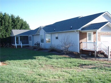 3049 Spoons Chapel Rd, Asheboro, NC 27205 - photo 5