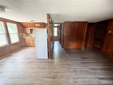 637 N 38th St unit 3, Belleville, IL 62226 - photo 4