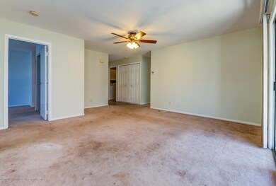 231 Atlantic St Keyport NJ-large-006-8-D