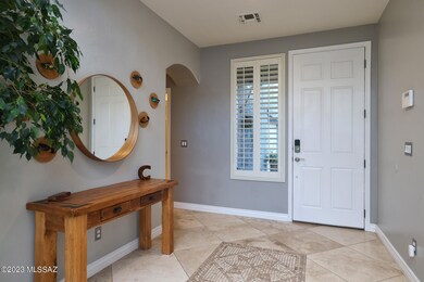 Foyer with travertine medallion