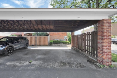 35-web-or-mls-922-chatham-lane-unit-a