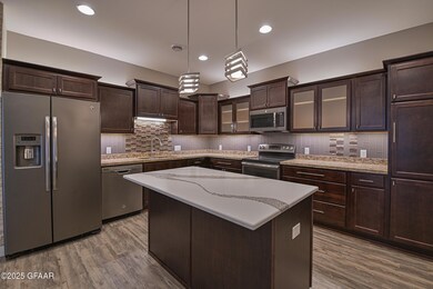 4912 Curt Cir, Grand Forks, ND 58201 - photo 6