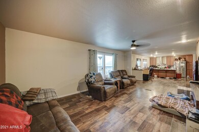 612 E Scenic-5