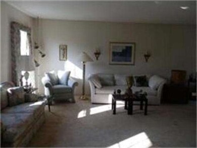 91 Barre Rd, Hubbardston, MA 01452 - photo 6