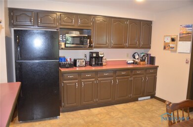 119 S 2nd St, North Baltimore, OH 45872 - photo 6