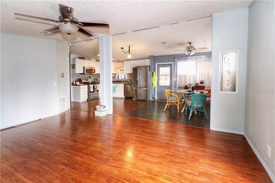 102 N Saint George Cir, Apollo Beach, FL 33572 - photo 7