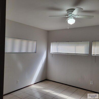 634 E 6th St unit 3, Brownsville, TX 78520 - photo 4