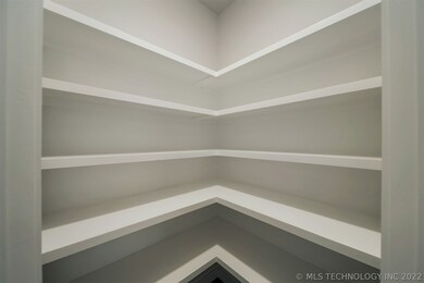 413 E 127th Place S, Jenks, OK 74037 - photo 6