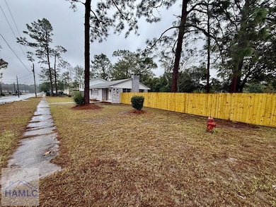 204 N Palm St, Jesup, GA 31546 - photo 5