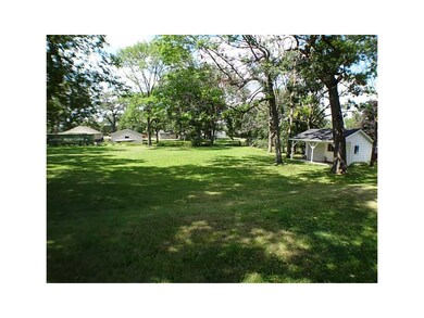 . One Acre Lot