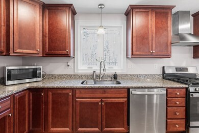 39 Fieldstone Ln, Billerica, MA 01821 - photo 6